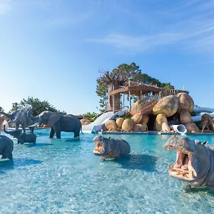 Üdülőközpont Sanguli Camping & Resort, Salou
